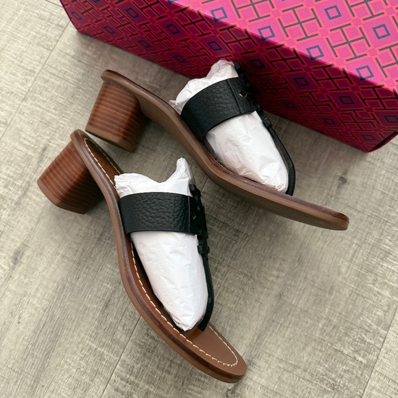 Tory Burch Moore Logo Thong City Sandal - Picture 7 of 7